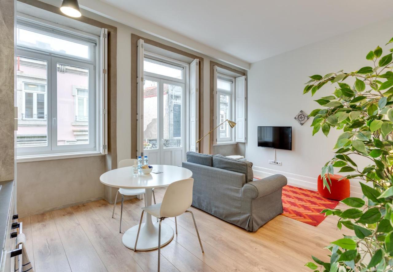 Tiara Downtown Apartments By Da'Home Порту Экстерьер фото